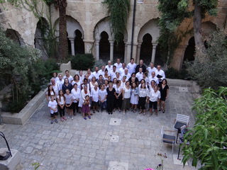 Kantorei im Kreuzgang der Erlöserkirche Jerusalem